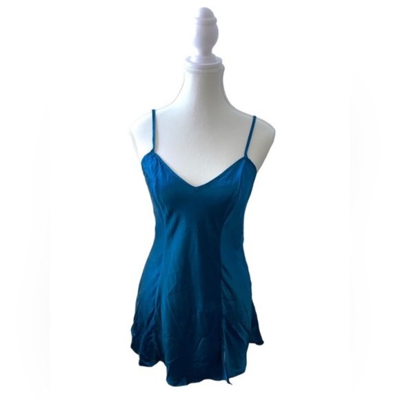 Victoria's Secret - Vintage 100% silk slip - Picture 1 of 11